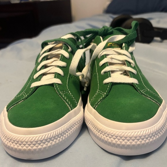 Converse One Star Pro Geeen Gold - A06645C
NWT W:7.5 M:6 - Picture 5 of 15
